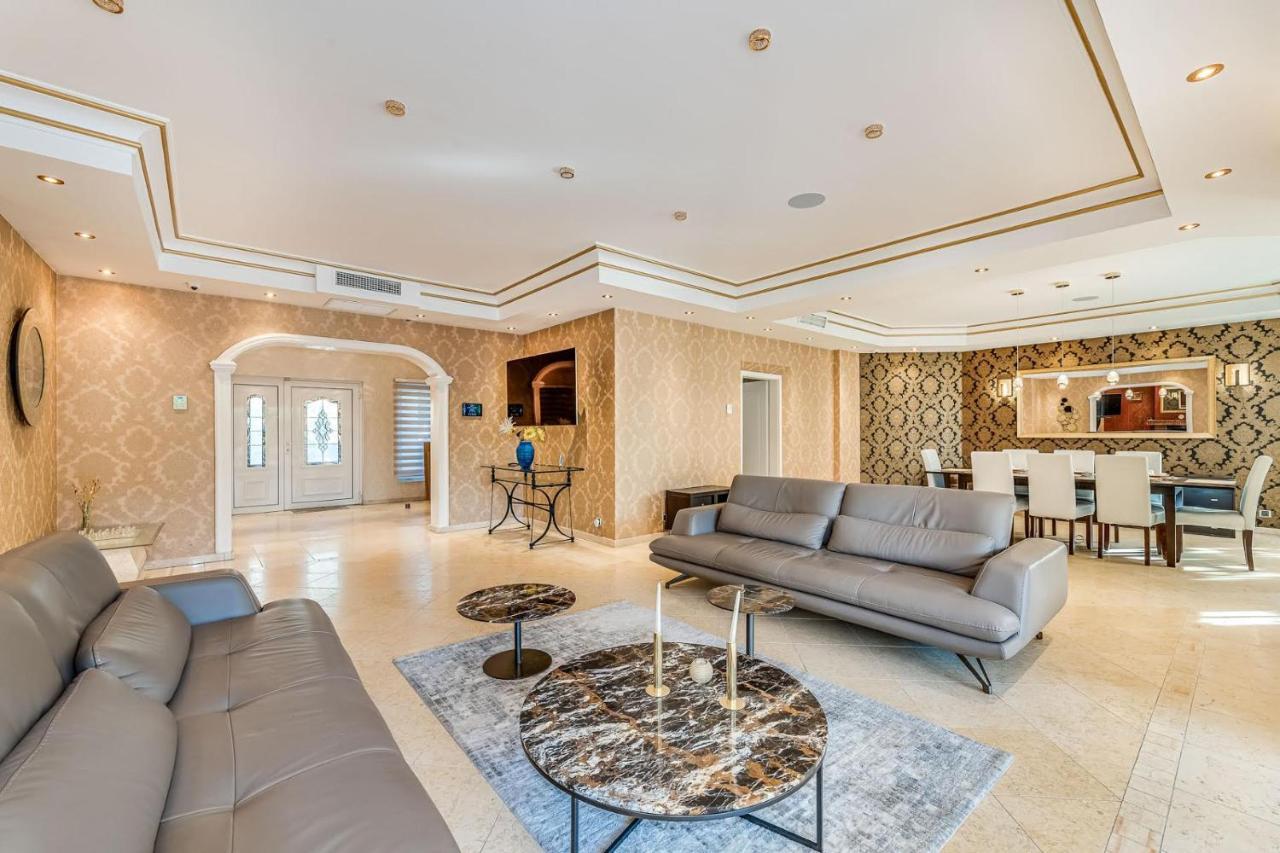 Villa Svim, Walking Distance To The Beach! Marbella Exterior foto